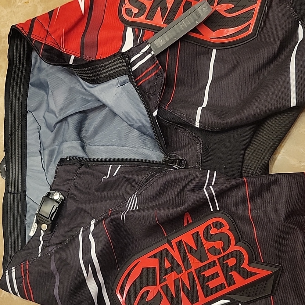 ANSWER SYNCRON ADULT MOTOCROSS PANTS, 2013, RED/BLACK, SZ US-28 - Picture 3 of 16